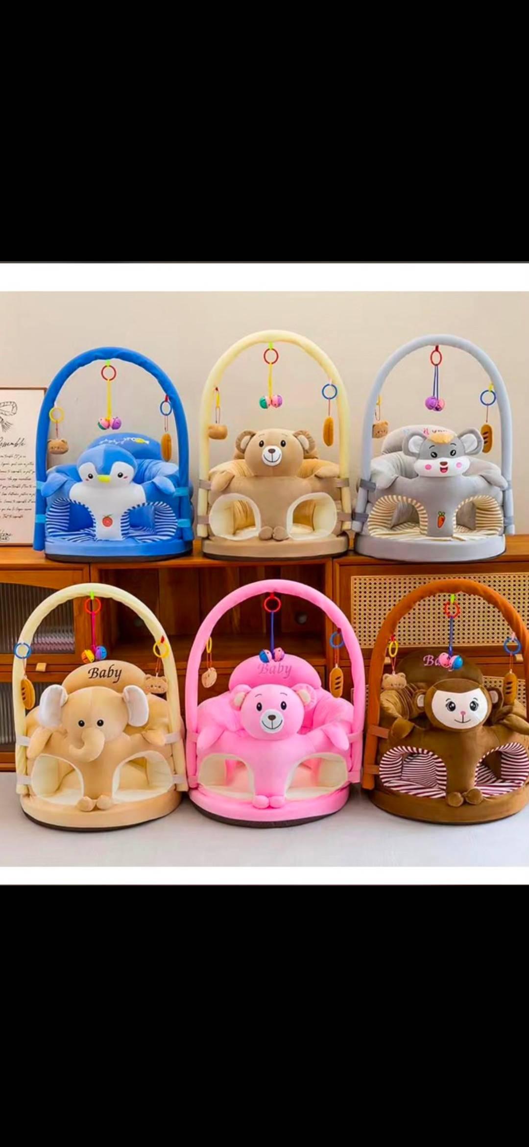 Sièges d'éveil bébé animaux en peluche avec arche à jouets — photo 1